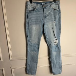 Women’s Old Navy Rockstar Super Skinny Light Washed Jeans-Patches & Distressed